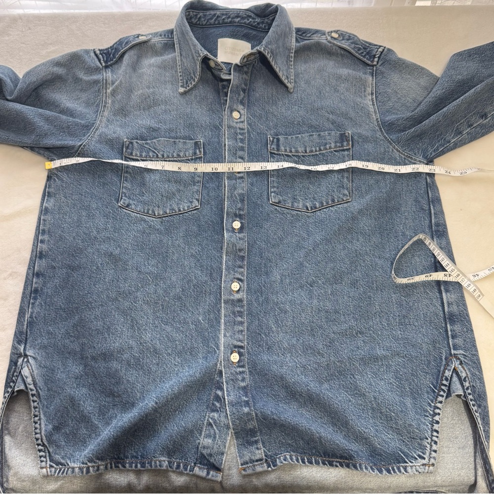 Citizens Of Humanity Ari Denim Relaxed Fit Button Up Shirt in Dweller Medium - Picture 9 of 10